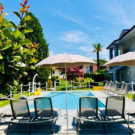 Casa Regina Apartment Бавено Екстериор снимка