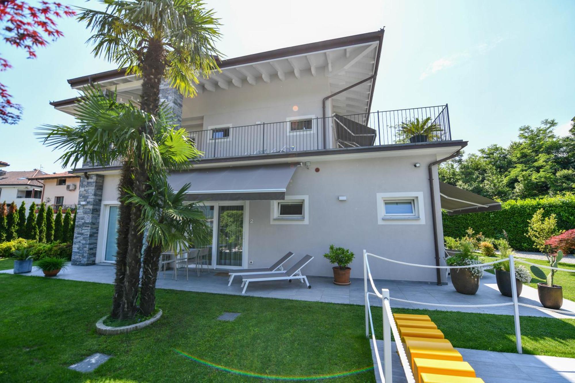 Casa Regina Apartment Бавено Екстериор снимка
