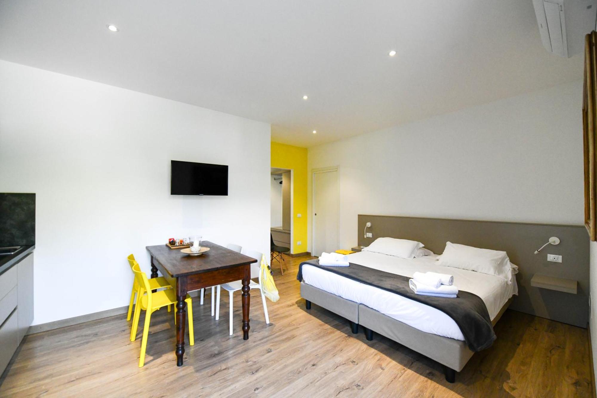 Casa Regina Apartment Бавено Екстериор снимка