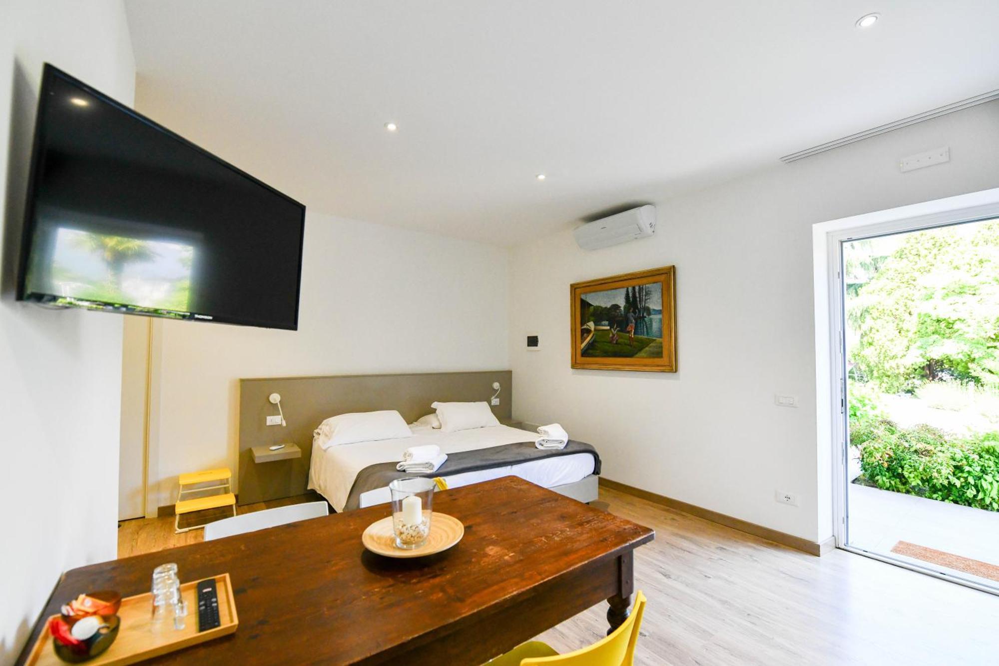 Casa Regina Apartment Бавено Екстериор снимка