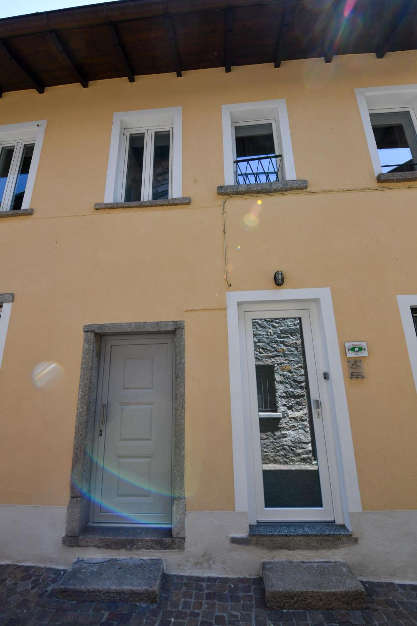 Casa Regina Apartment Бавено Екстериор снимка
