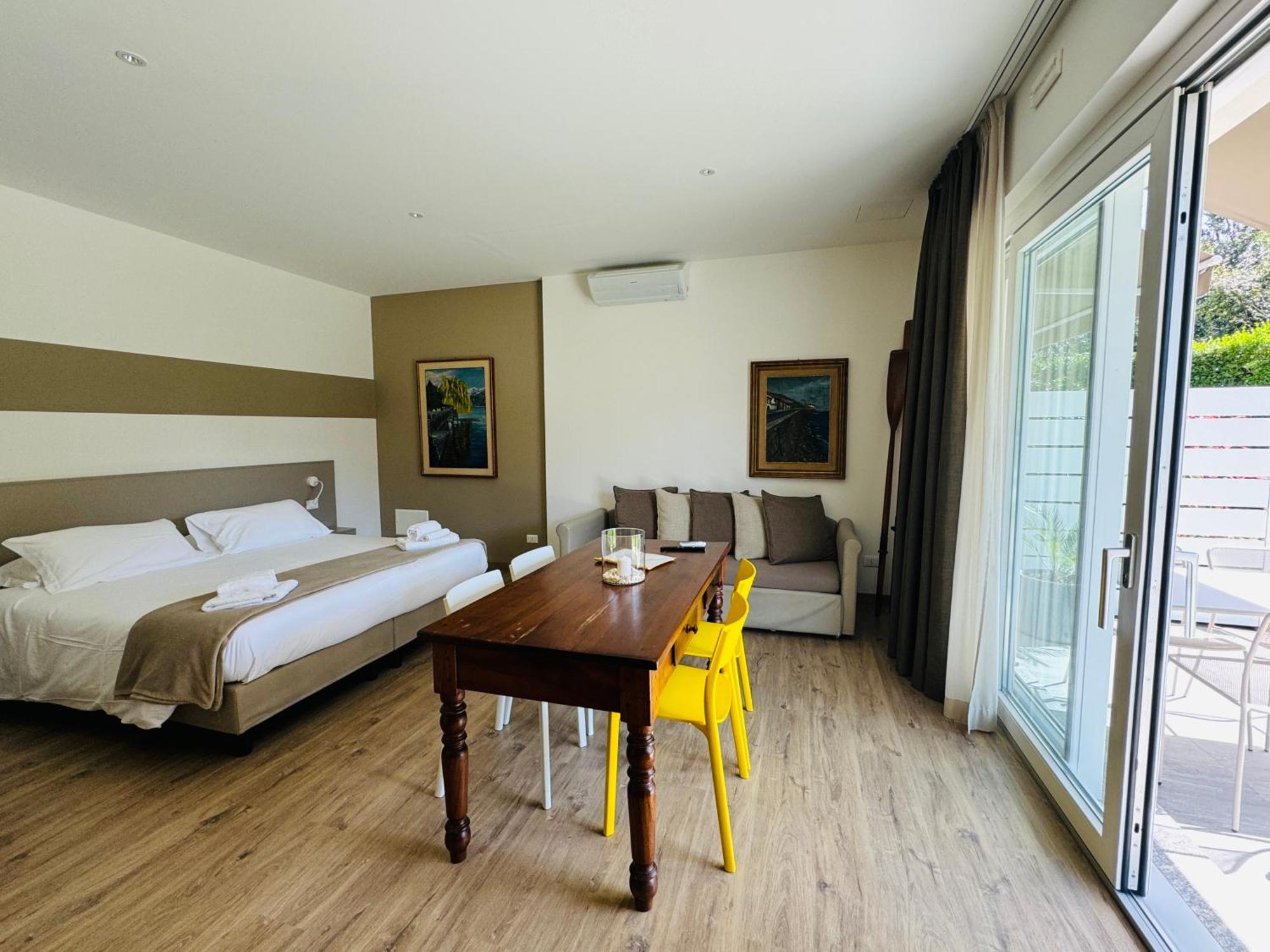 Casa Regina Apartment Бавено Екстериор снимка