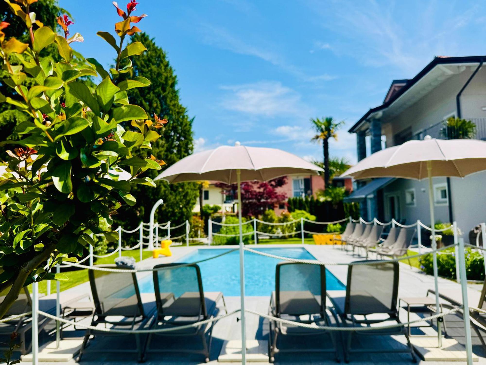 Casa Regina Apartment Бавено Екстериор снимка